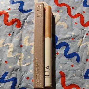 ILIA Eye Stylus Shadow Stick - BEAM Peach PINK Shimmer